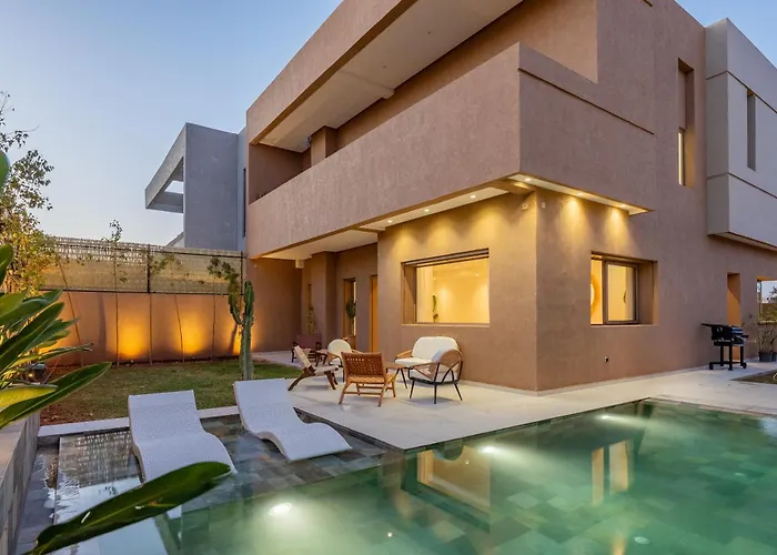 Villa Dar Yas, A 20Min Du Centre Avec Piscine Chauffee, Cuisiniere, Chauffeur, Air Hockey, Ping-Pong & Jeux De Societe