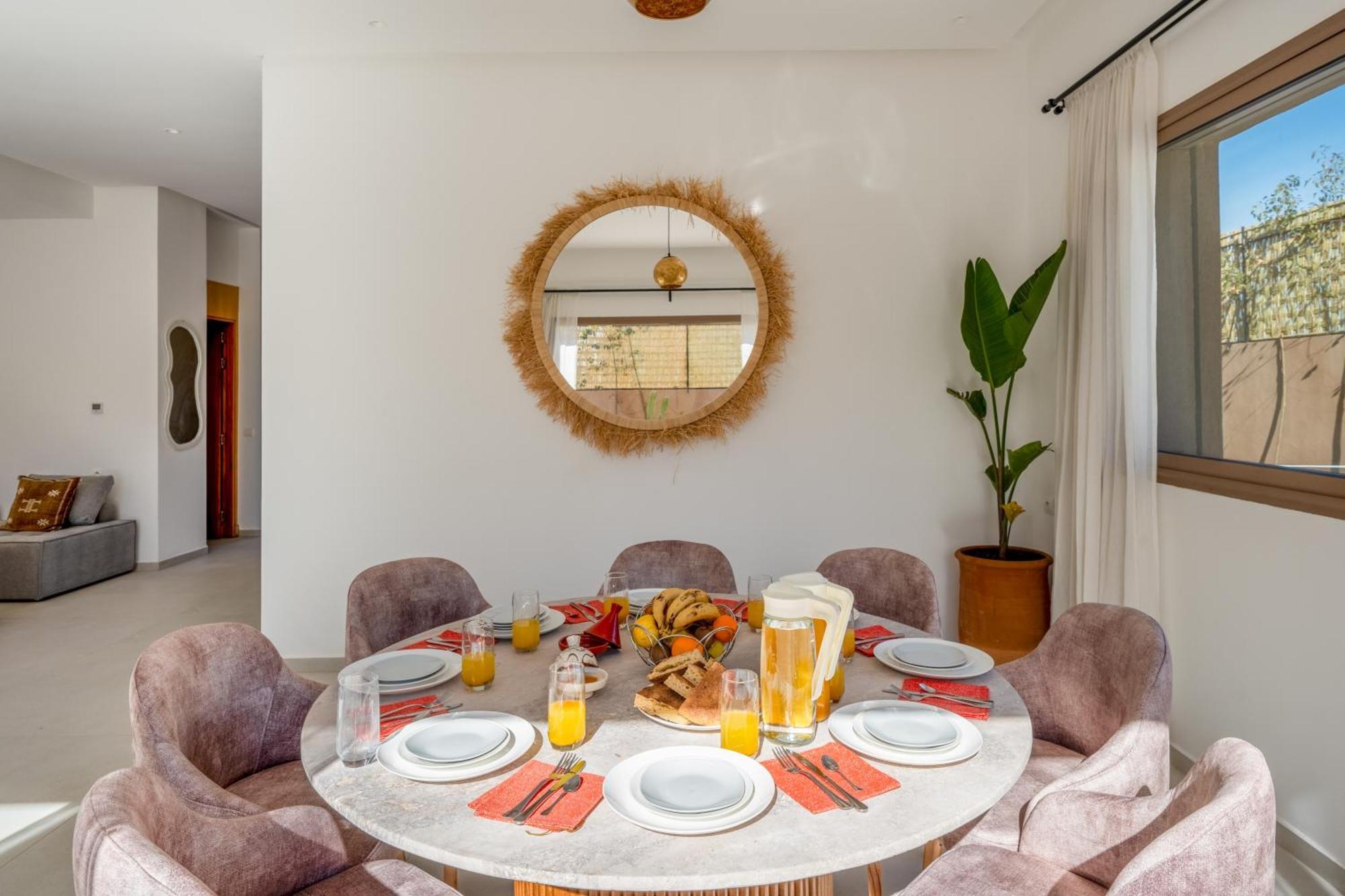 Dar Yas, A 20min Du Centre Avec Piscine Chauffee, Cuisiniere, Chauffeur, Air Hockey, Ping-pong & Jeux De Societe Villa Marrakesh